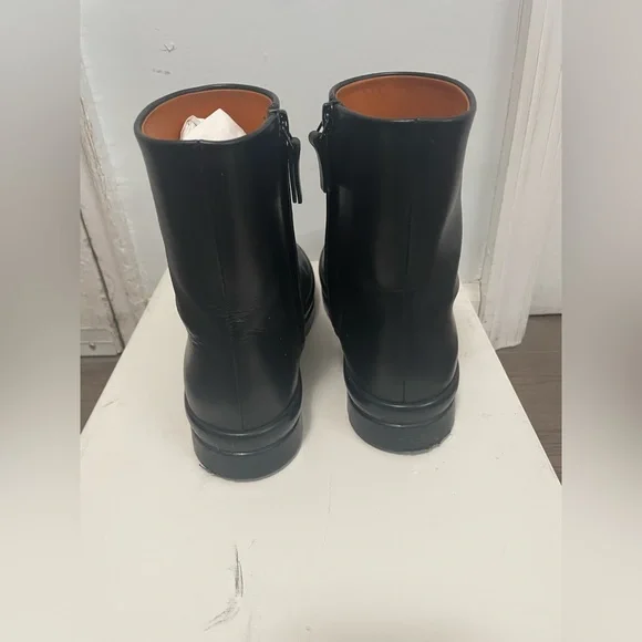 The Row Billie Bootie - Picture 7 of 9